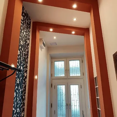 Western Breeze Budapest